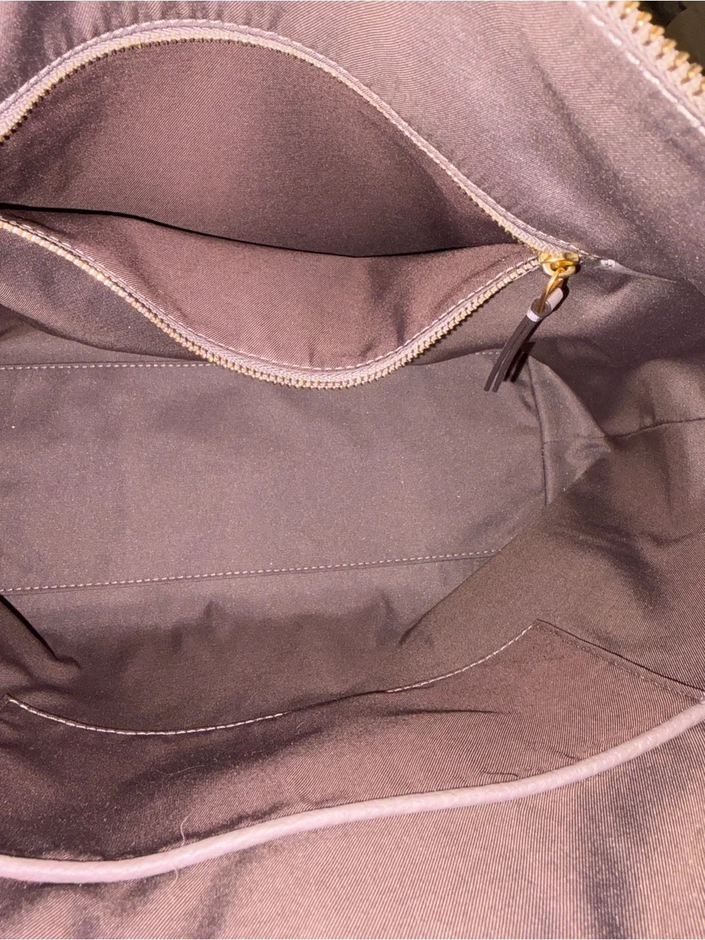 Tory Burch-silver maple color, Carson hobo. NWT.
